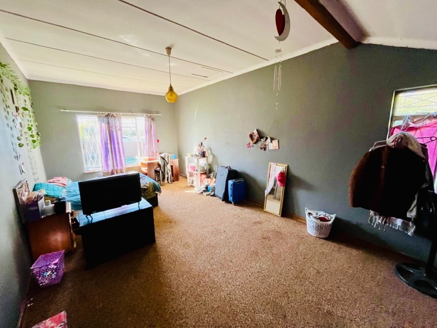 5 Bedroom Property for Sale in Gardeniapark Free State